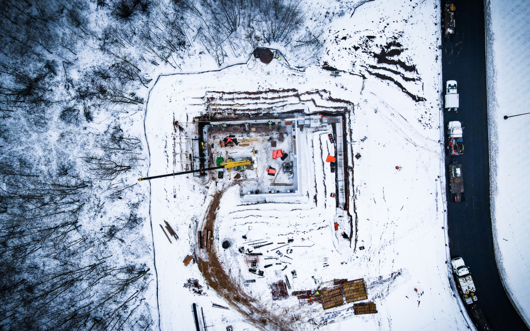 Cold Weather Construction: How EdgeBuilder Panels Extend the Building Season